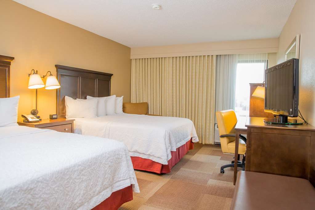 Hampton Dallas Colinas 3*